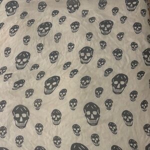 Alexander McQueen Black and White Skull Scarf